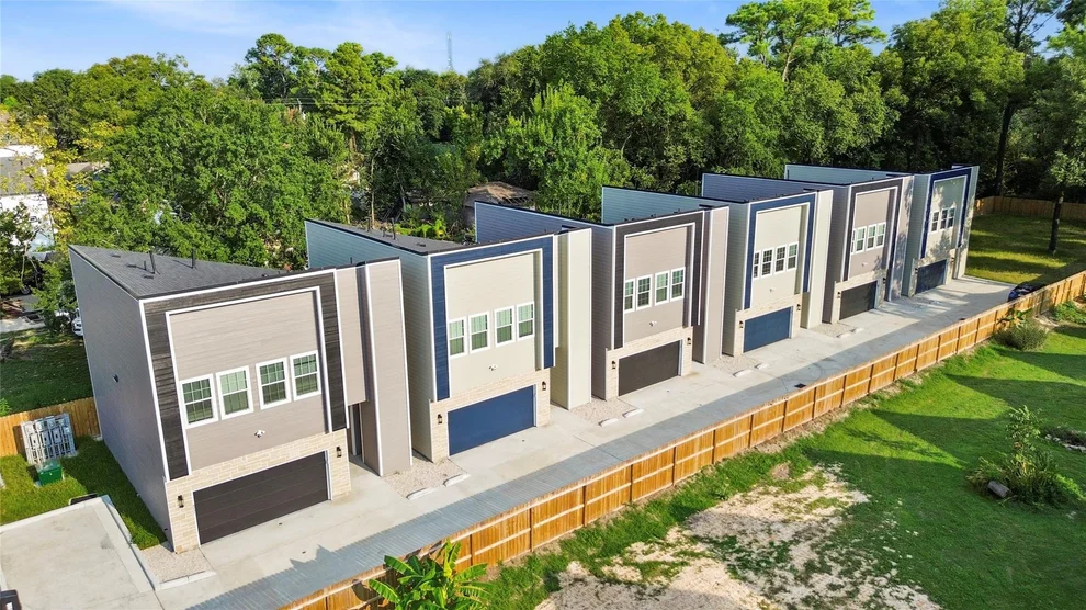 Unit for sale at 825 Paul Quinn Street, Houston, TX 77091