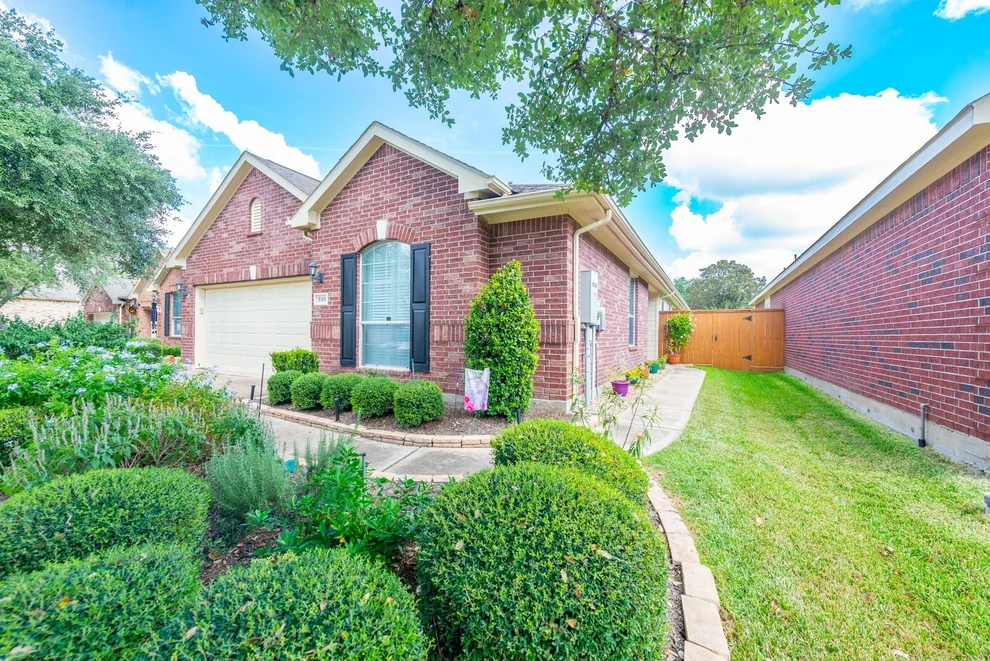 Unit for sale at 5315 Thorngate Court, Katy, TX 77494