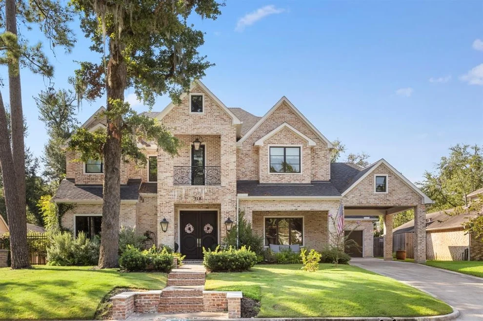 Unit for sale at 319 Kickerillo Drive, Houston, TX 77079