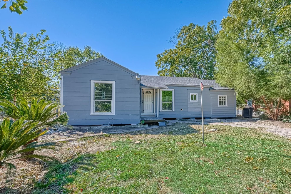 Unit for sale at 4118 Sunflower Street, Houston, TX 77051
