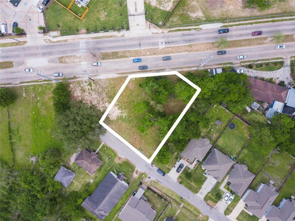 Unit for sale at 0 West Montgomery Road, Houston, TX 77088