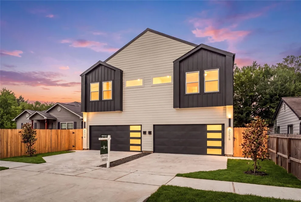 Unit for sale at 4521 Newberry Street, Houston, TX 77051