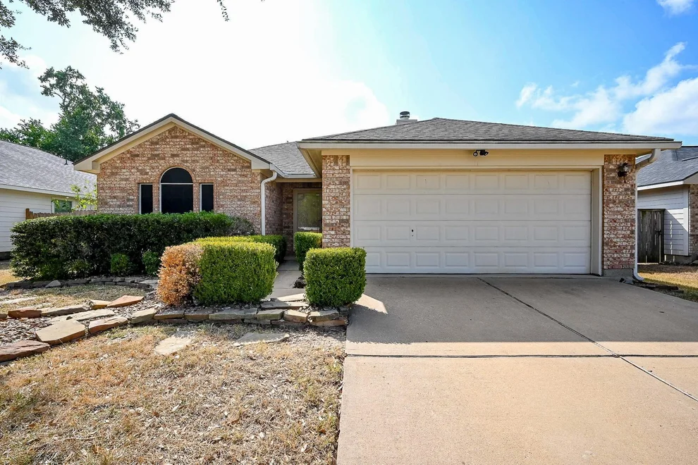 Unit for sale at 24231 Wild Horse Lane, Hockley, TX 77447