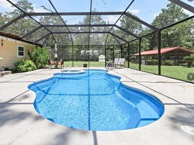 Unit for sale at 548 Creekside Drive, Onalaska, TX 77360