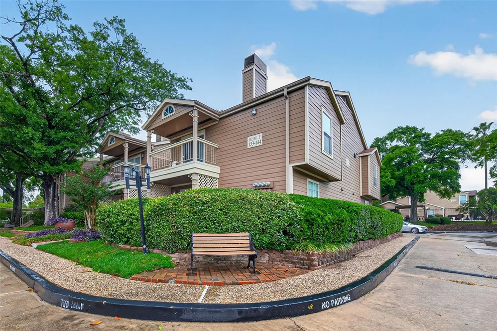 Unit for sale at 1880 White Oak Drive, Houston, TX 77009