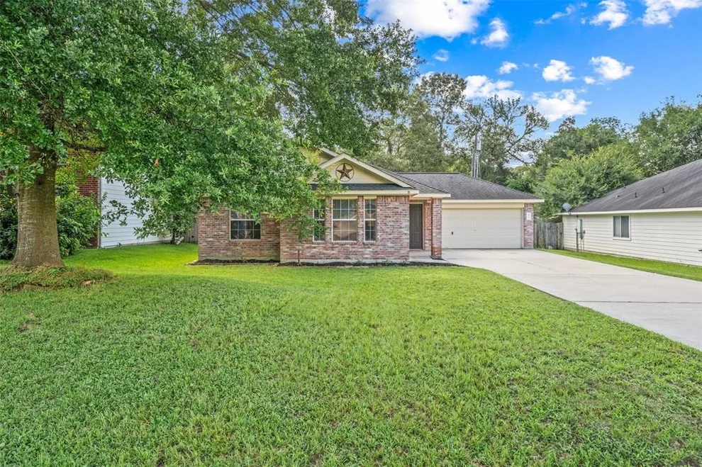 Unit for sale at 5532 N Buffalo Circle, Willis, TX 77378