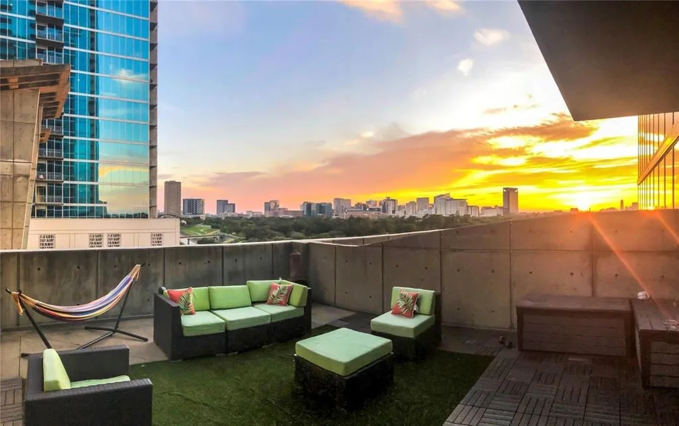 Unit for sale at 5925 Almeda Road, Houston, TX 77004