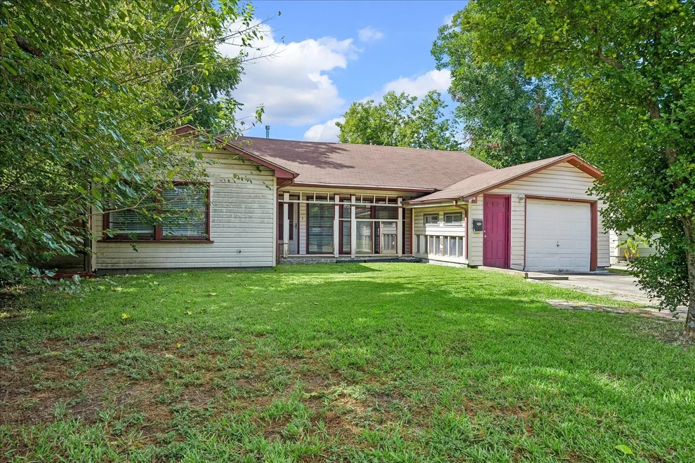 Unit for sale at 4029 Woodcraft Street, Houston, TX 77025