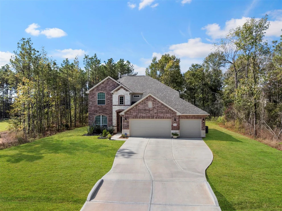 Unit for sale at 11764 Oakwood Ranch Drive, Willis, TX 77378