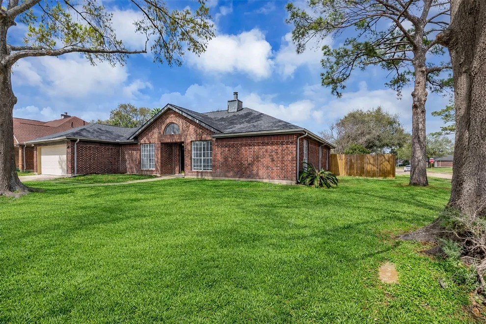 Unit for sale at 14119 Falling Elm Lane, Houston, TX 77015