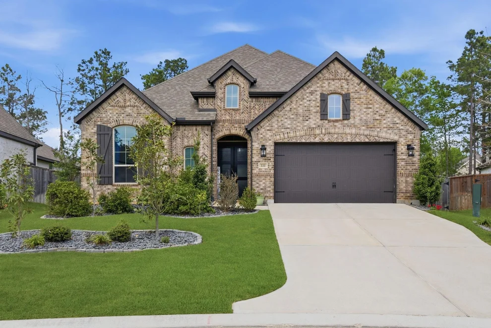 Unit for sale at 222 Promontory Court, Montgomery, TX 77316