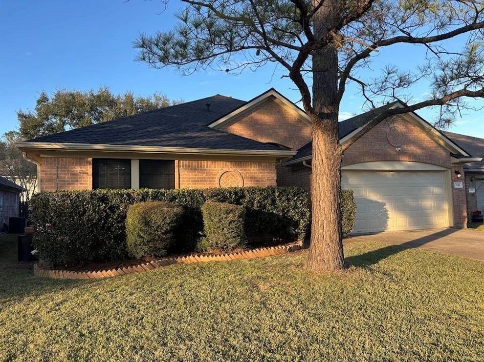 Unit for sale at 3114 Pheasant Trail Drive, Sugar Land, TX 77498