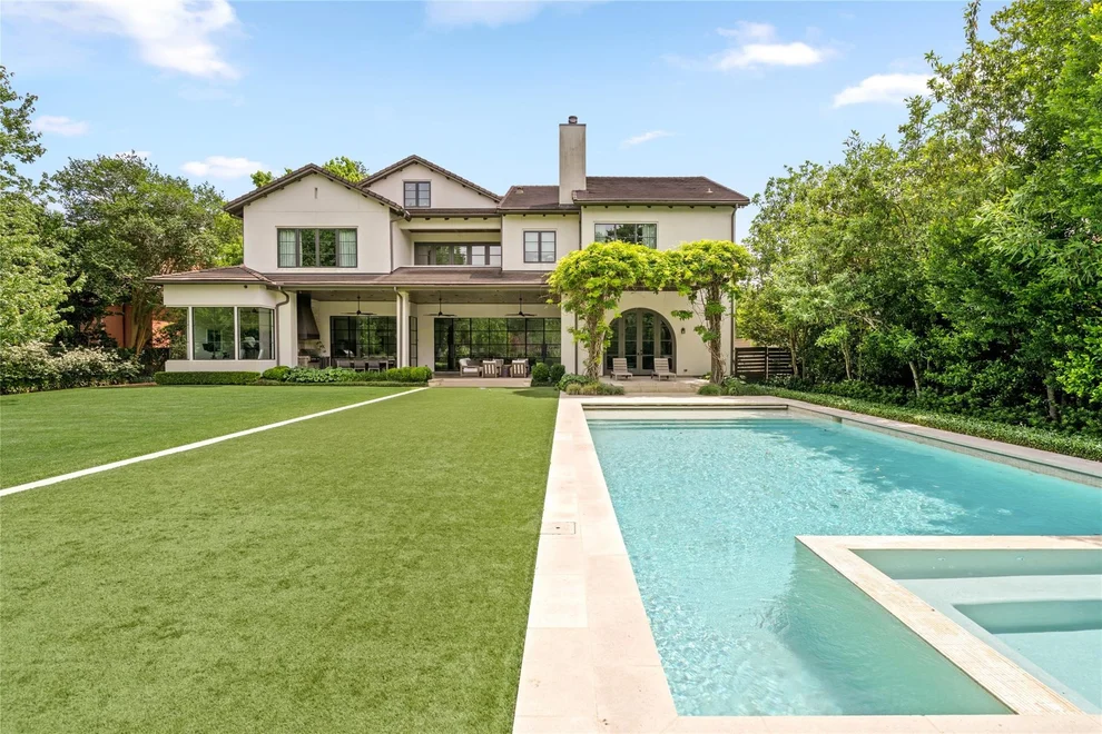 Unit for sale at 4314 Bellaire Boulevard, Bellaire, TX 77401