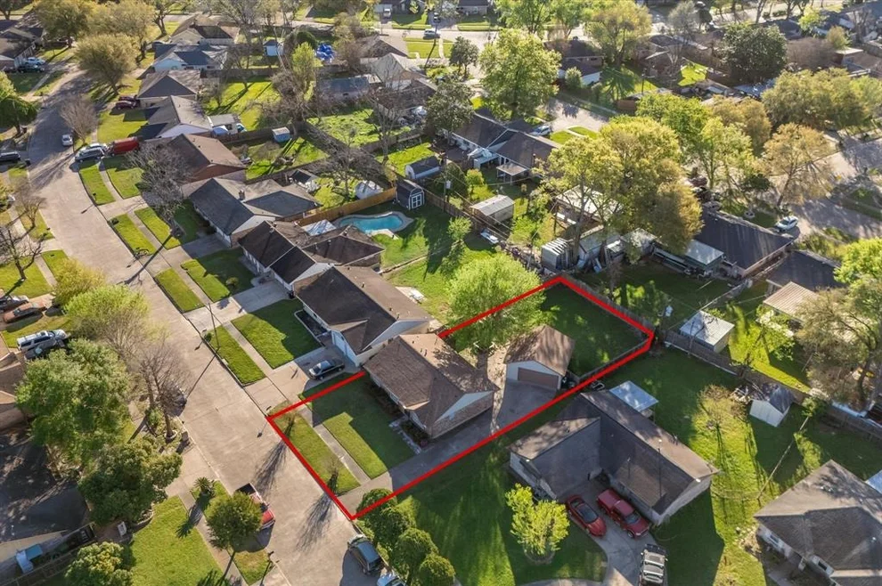 Unit for sale at 230 Whitehall Drive, Houston, TX 77060