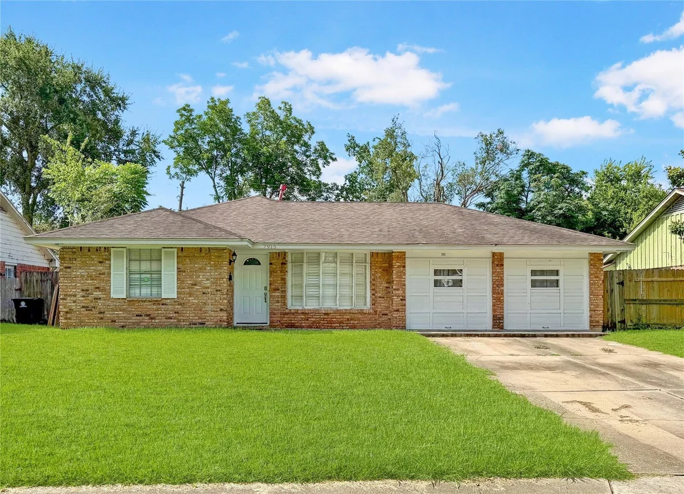 Unit for sale at 7915 Leader Street, Houston, TX 77036