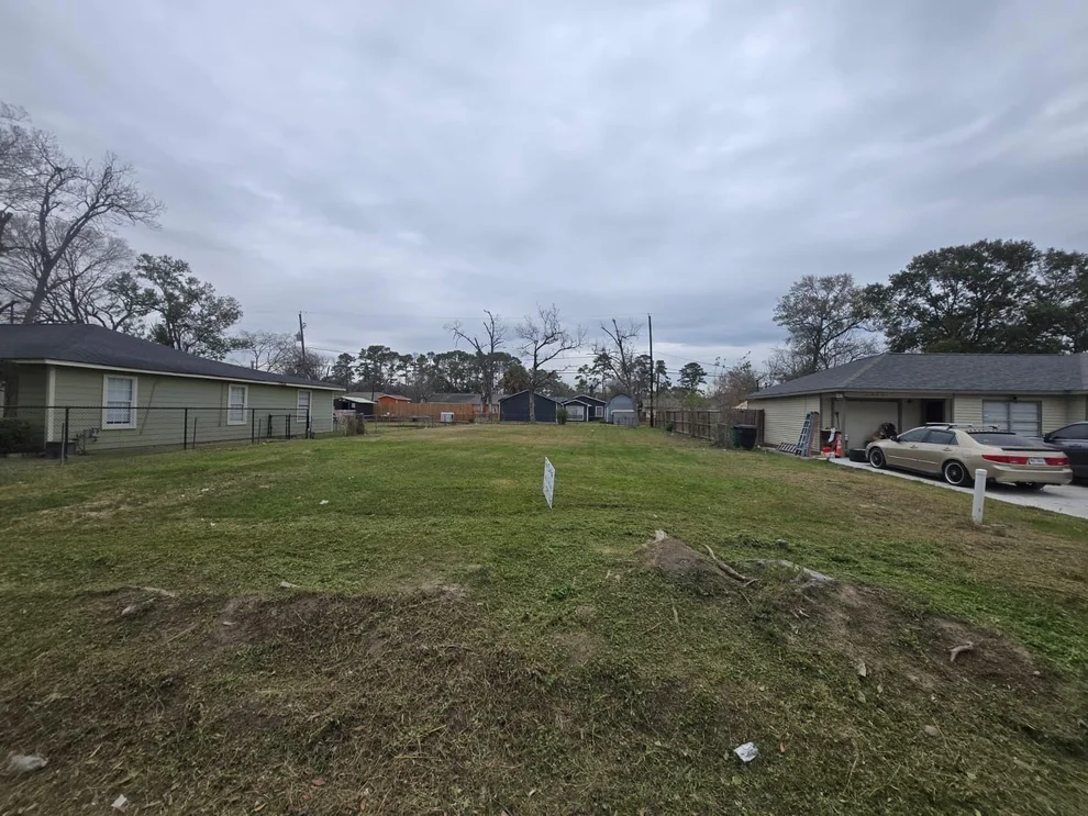 Unit for sale at 6929 Peyton Street, Houston, TX 77028