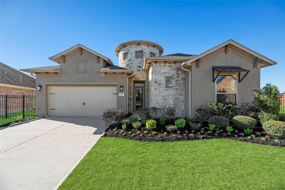 Unit for sale at 10703 Hilltop Harbor Way, Cypress, TX 77433