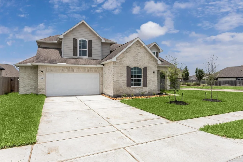 Unit for sale at 317 Merlot Drive, Alvin, TX 77511