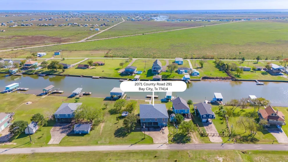 Unit for sale at 2071 County Road 291, Bay City, TX 77414