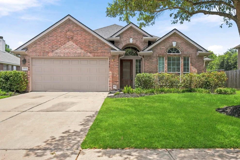 Unit for sale at 3907 Plum Hill Lane, Missouri City, TX 77459