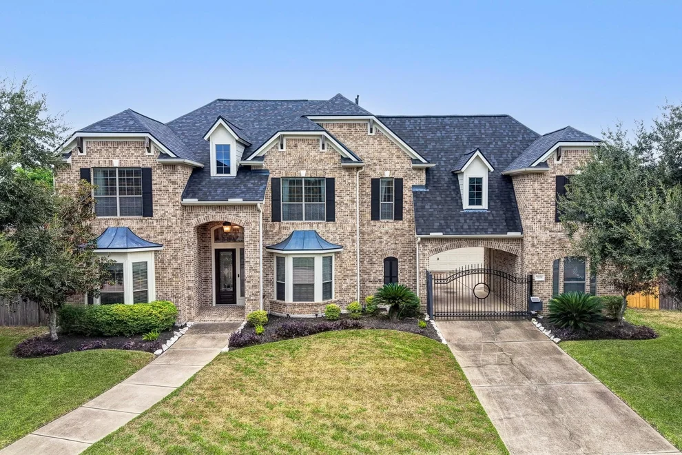 Unit for sale at 7606 Courtney Manor Lane, Katy, TX 77494
