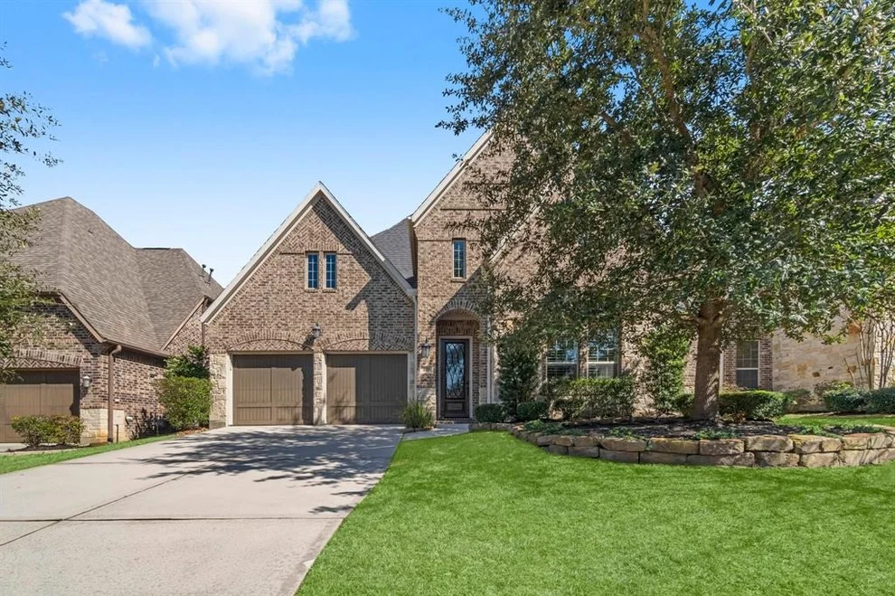 Unit for sale at 135 Currydale Way, Tomball, TX 77375