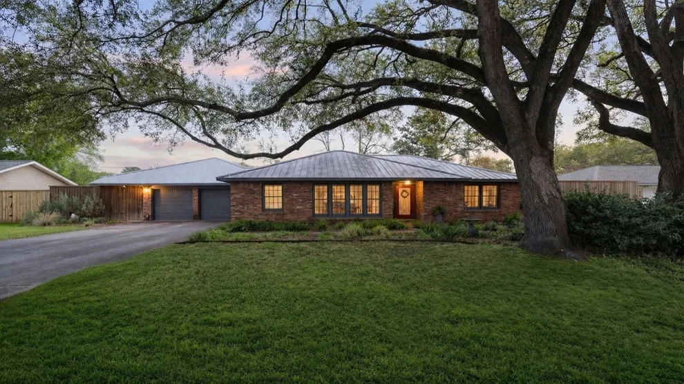 Unit for sale at 1706 Cranway Drive, Houston, TX 77055