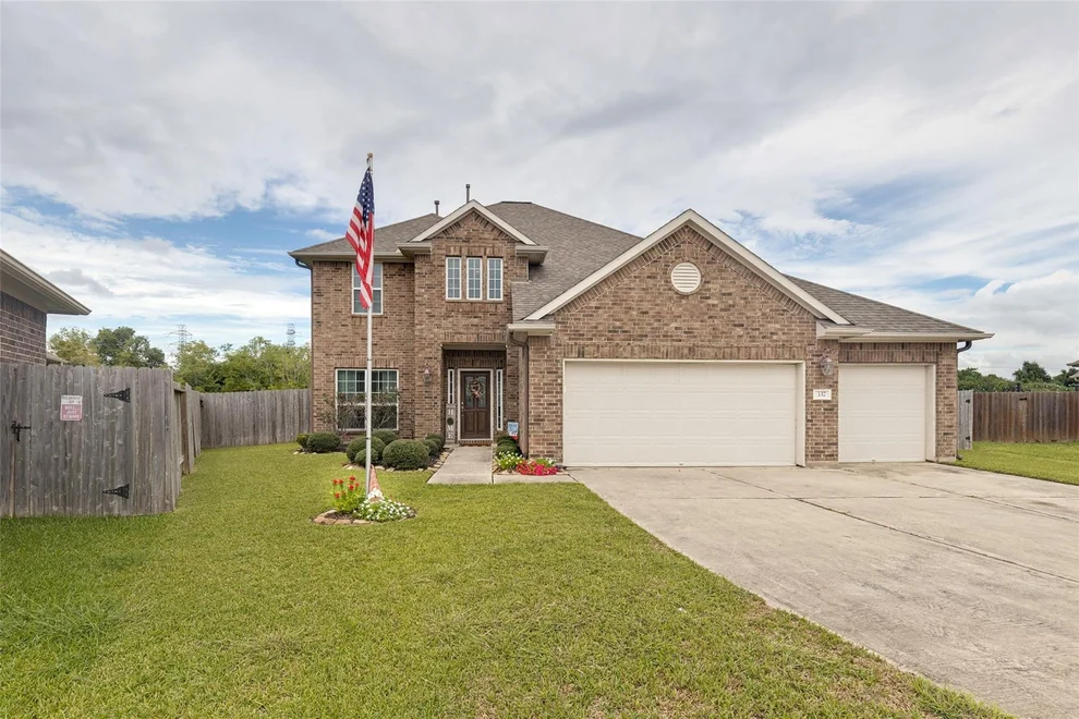Unit for sale at 337 Burgundy Drive, Alvin, TX 77511