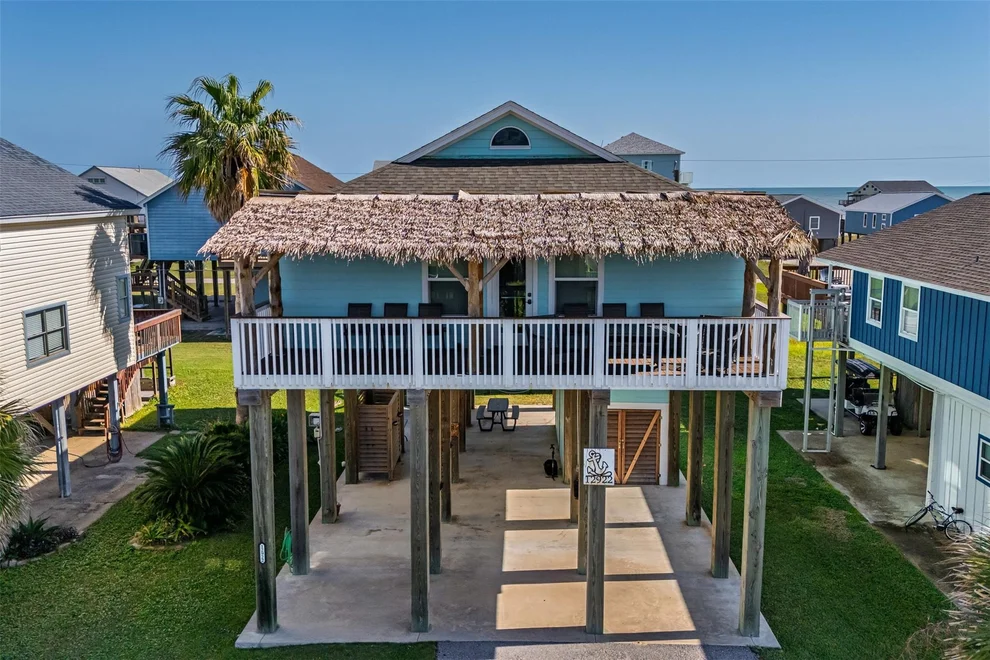 Unit for sale at 12922 Buccaneer Parkway, Freeport, TX 77541