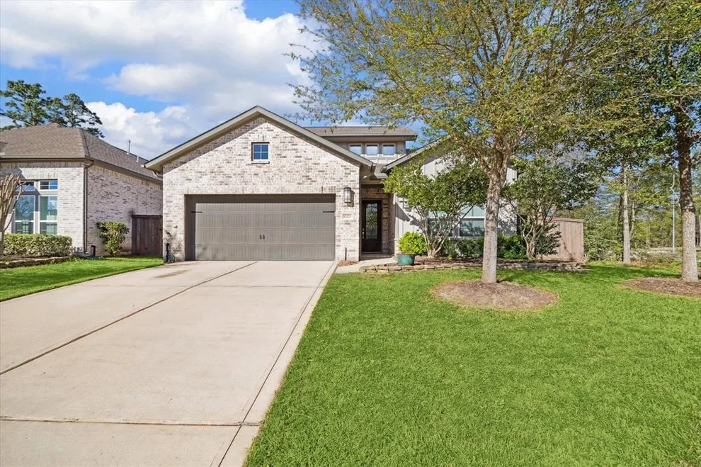 Unit for sale at 13223 S Salmon River Circle, Humble, TX 77346