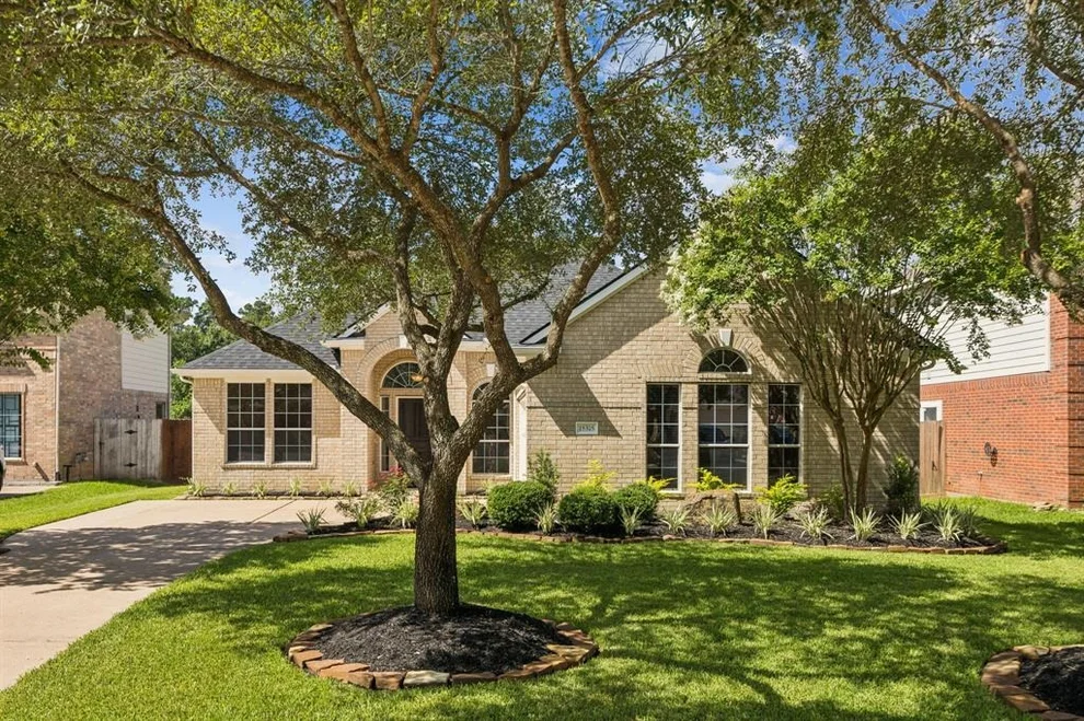 Unit for sale at 15315 Stoneridge Park Lane, Cypress, TX 77429