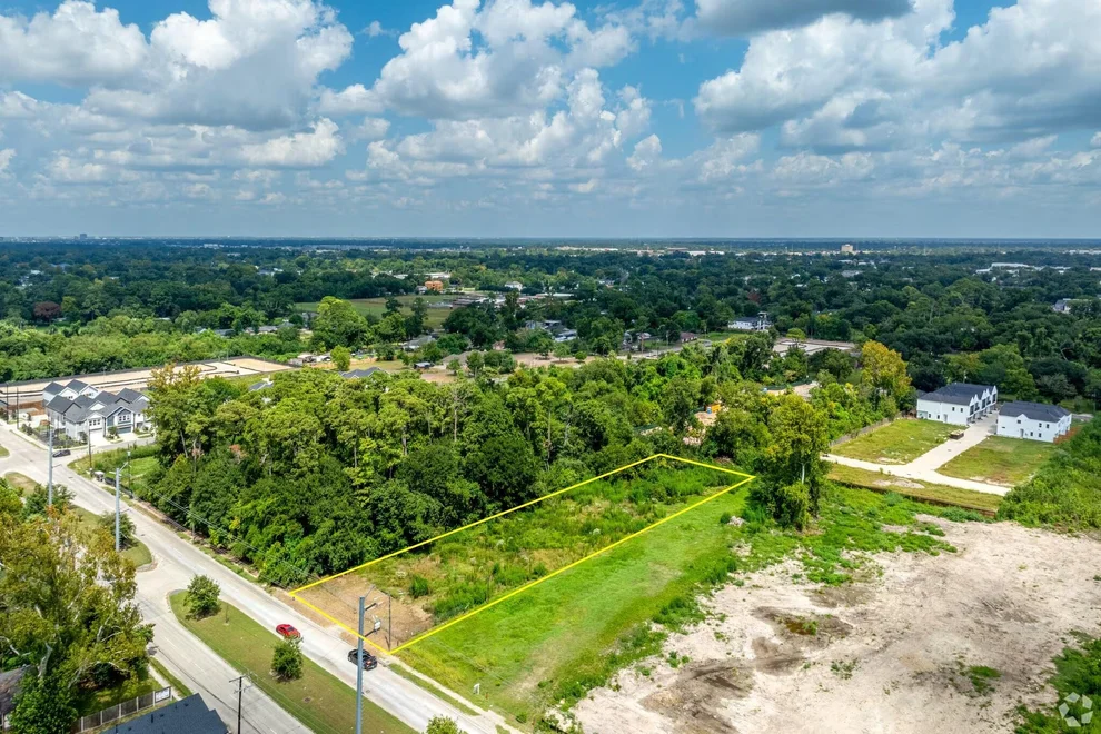 Unit for sale at 5732 Wheatley Street, Houston, TX 77091