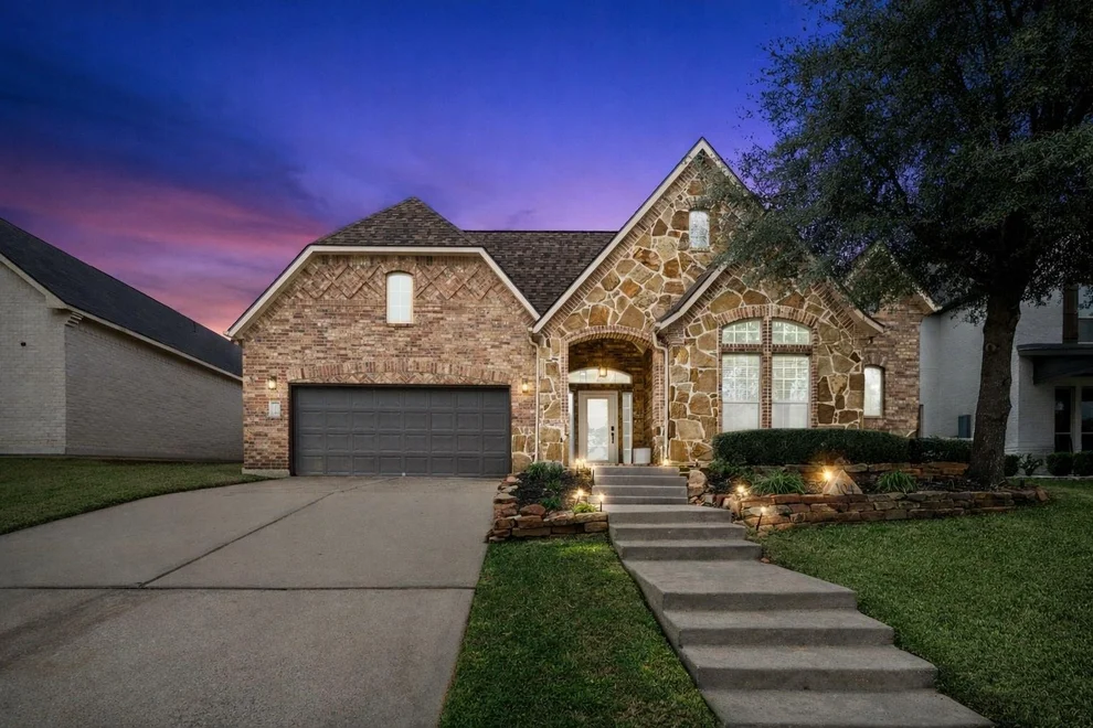 Unit for sale at 104 Camden Hills Drive, Montgomery, TX 77356