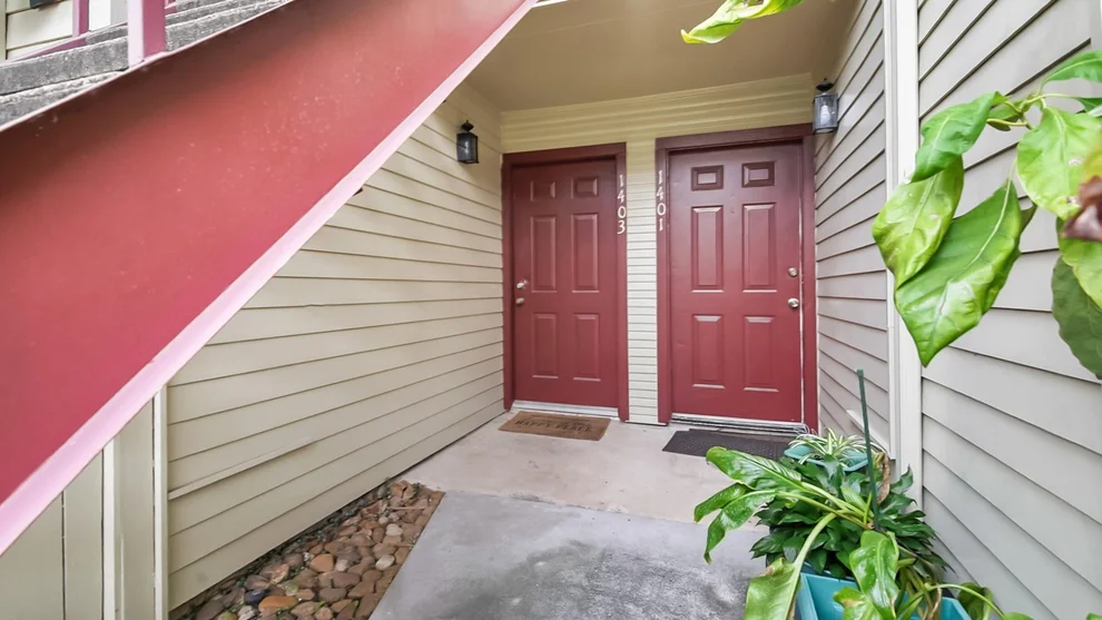 Unit for sale at 2120 El Paseo Street, Houston, TX 77054