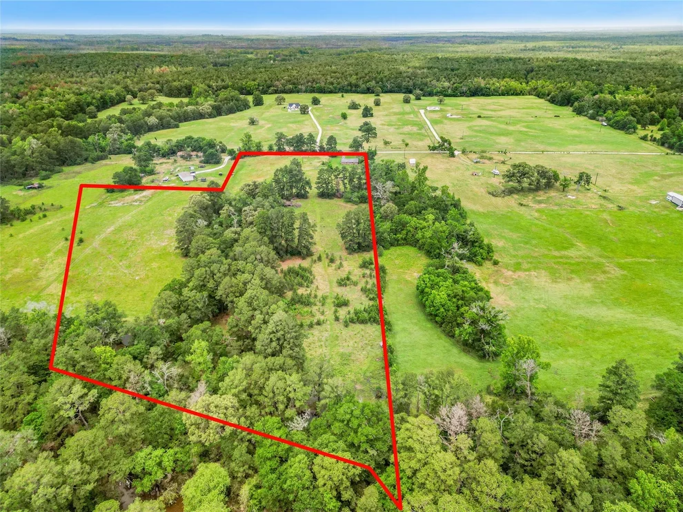 Unit for sale at 165 Davidson Road, Huntsville, TX 77320