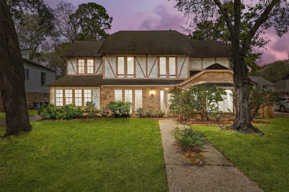 Unit for sale at 3518 Creekbriar Drive, Houston, TX 77068