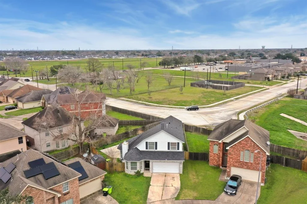 Unit for sale at 1906 Wood Trails Court, Missouri City, TX 77489