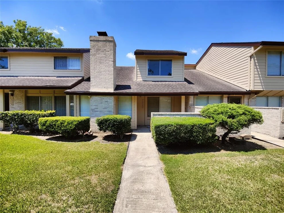 Unit for sale at 10340 Cook Road, Houston, TX 77099
