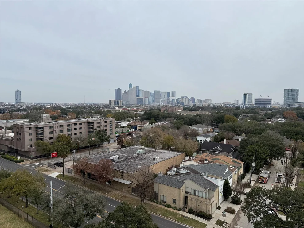 Unit for sale at 3600 Montrose Boulevard, Houston, TX 77006