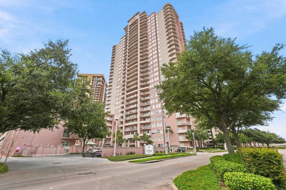 Unit for sale at 3505 Sage Road, Houston, TX 77056