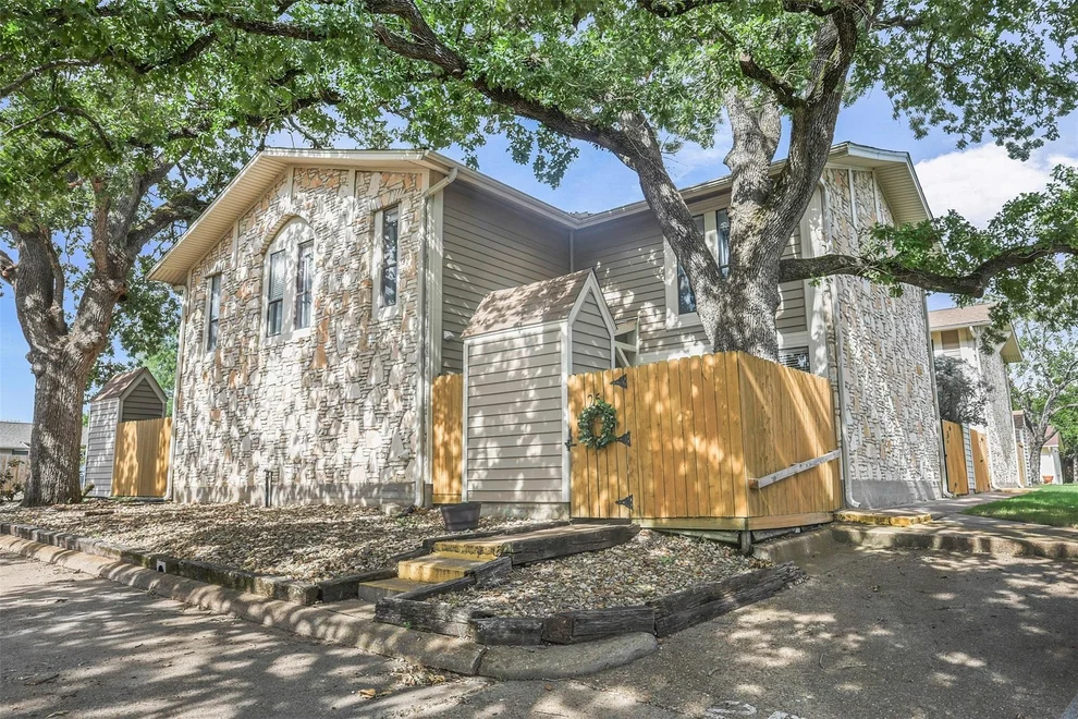 Unit for sale at 2101 Barak Lane, Bryan, TX 77802