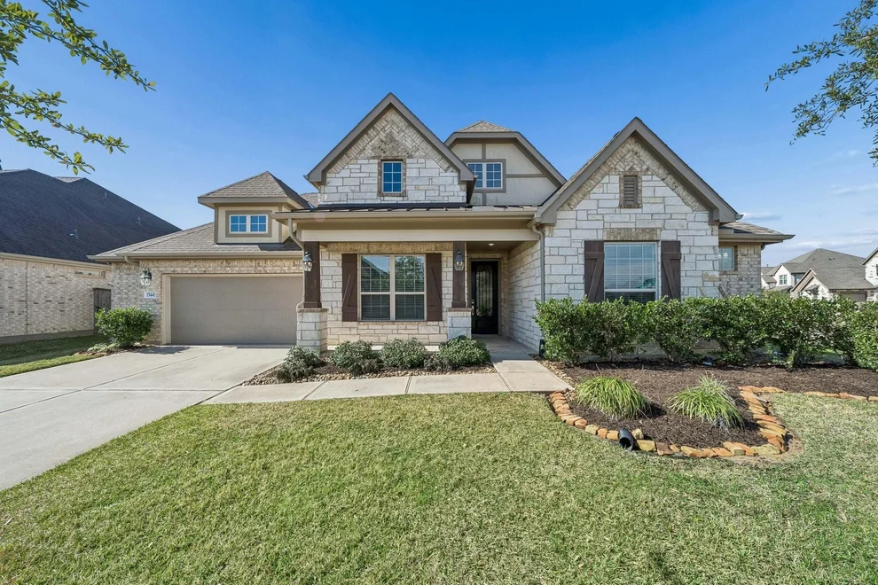 Unit for sale at 15443 Wildpoint Drive, Cypress, TX 77429