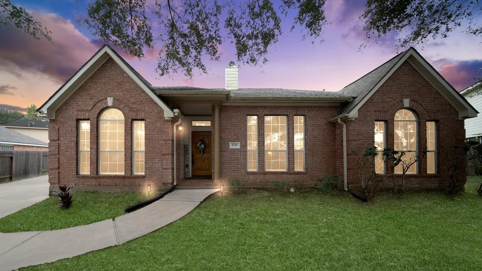 Unit for sale at 5718 Skydale Lane, Richmond, TX 77469