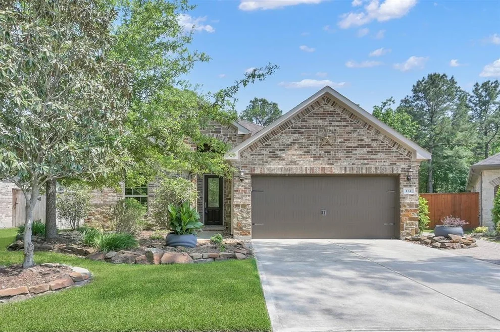 Unit for sale at 114 Winecup Circle, Montgomery, TX 77316