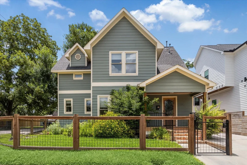 Unit for sale at 1101 Tabor Street, Houston, TX 77009