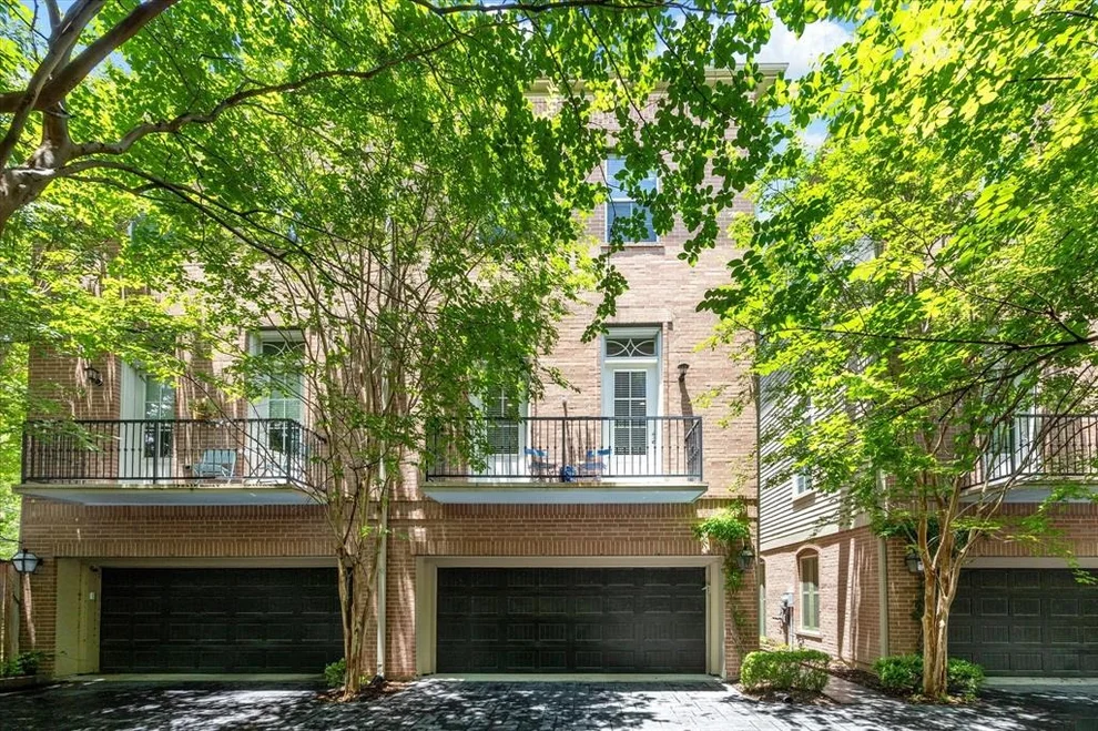 Unit for sale at 1813 Ashland Street, Houston, TX 77008