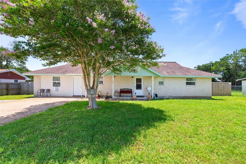 Unit for sale at 168 Sunset, Ingleside, TX 78362