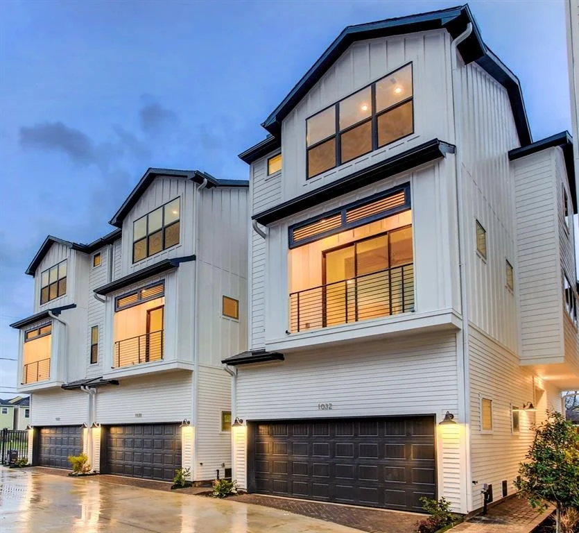 Unit for sale at 8513 Kolbe Village Way, Houston, TX 77055