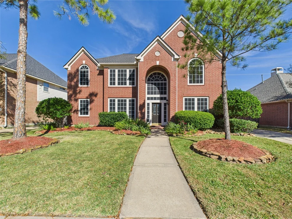 Unit for sale at 3411 Lawson Drive, Pearland, TX 77584