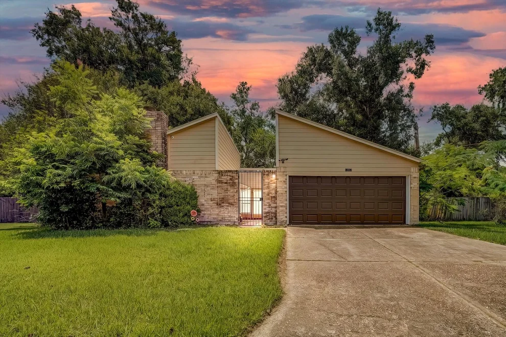 Unit for sale at 17502 Favor Bend Court, Humble, TX 77396